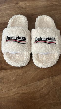 Balenciaga Slides