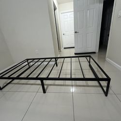Twin Metal Frame 