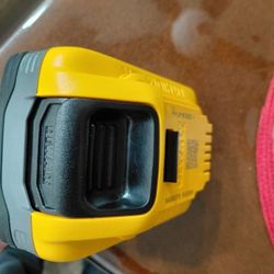 Dewalt Vattery NEW 20v XR 5AH