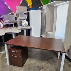 Light Brown Walnut Everywhere Desk