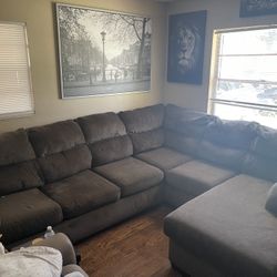 Free sectional sofa