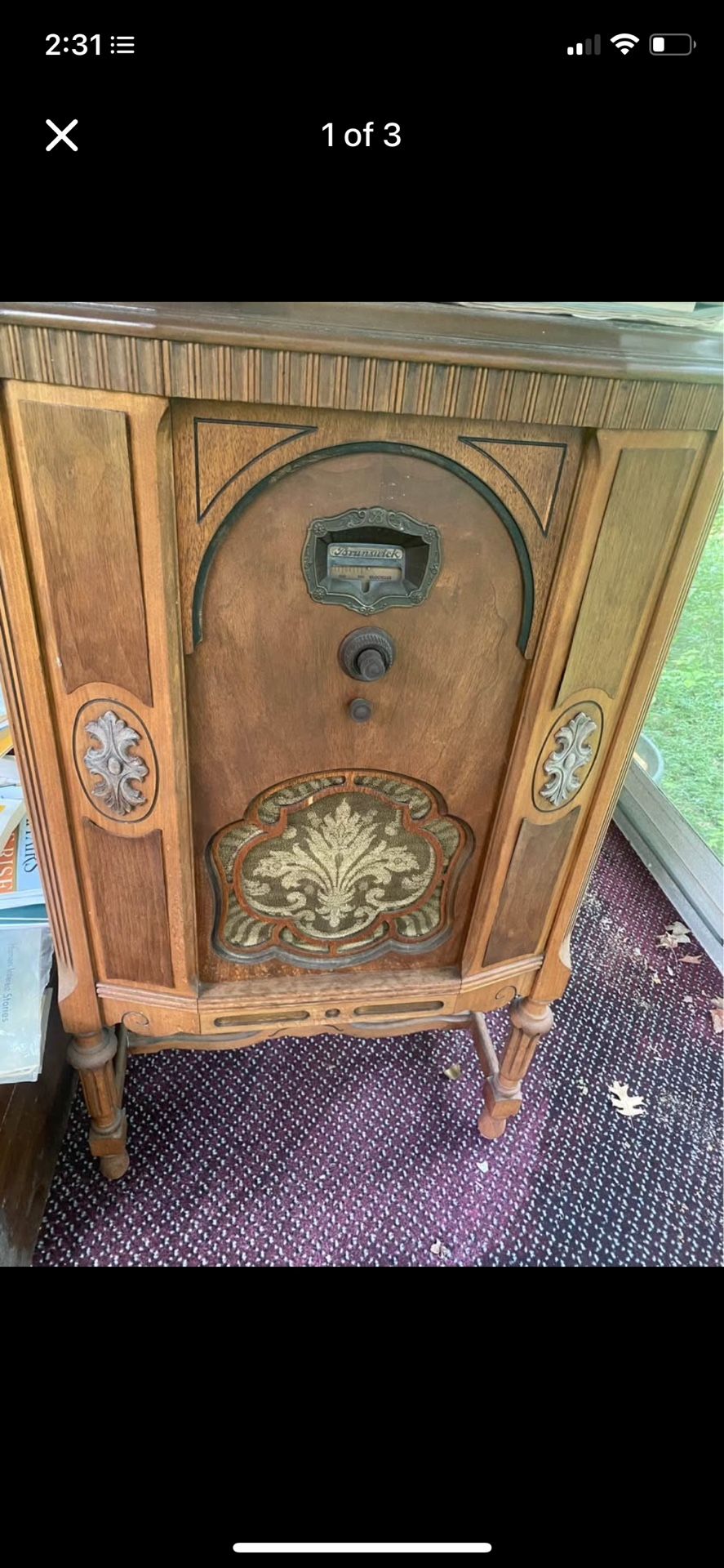 Vintage Radio And Cabinet