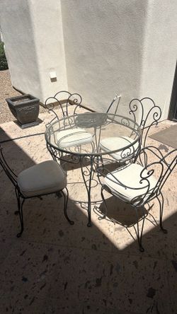 Glass table and chair set