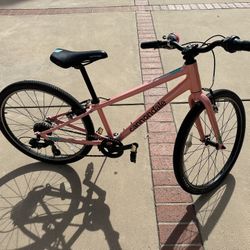 Girl’s Cannondale bike -  24”, Shimano 7 Speed Kid’s Trail