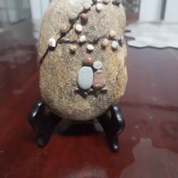 stone picture. free wooden Base