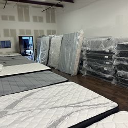 Brand New King Mattresses! Clearing Them Out Today