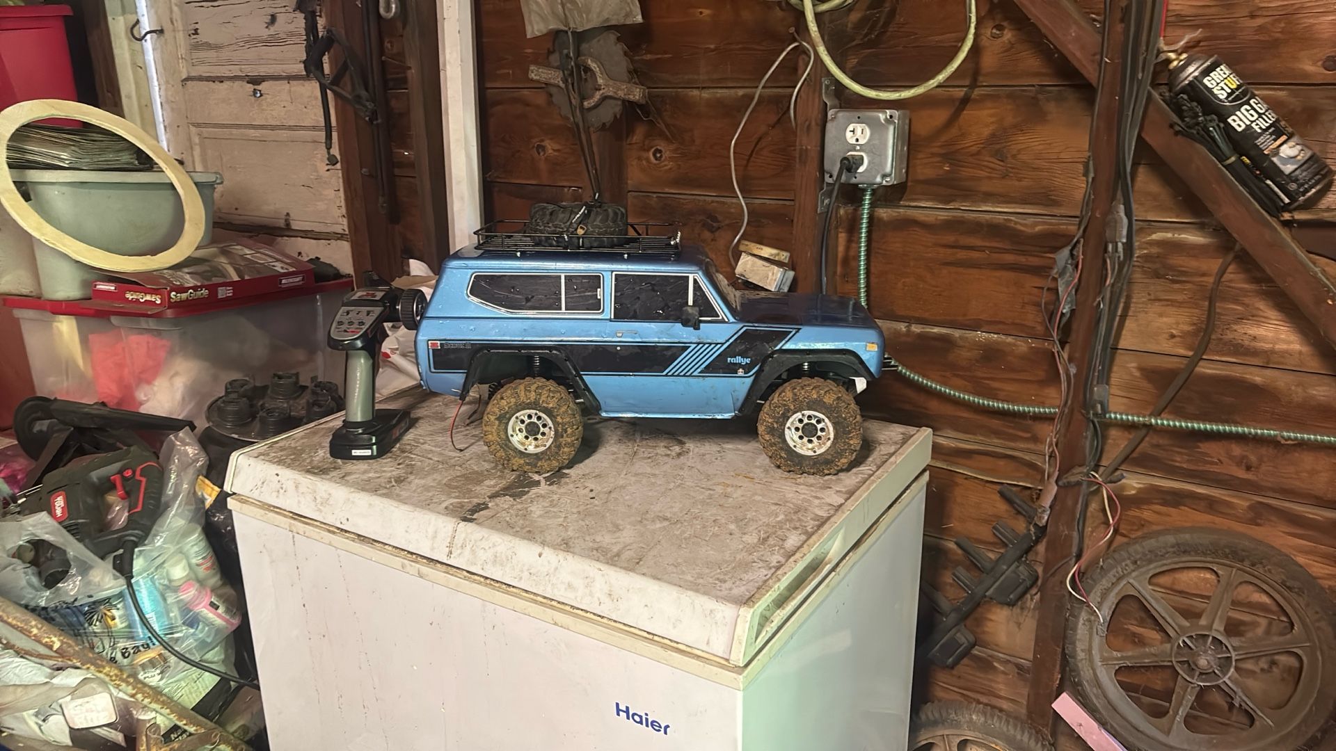 Redcat Crawler In Perfect running condition 280 or best offer comes with a charger batteries LEDs light bar winch, lots of extras