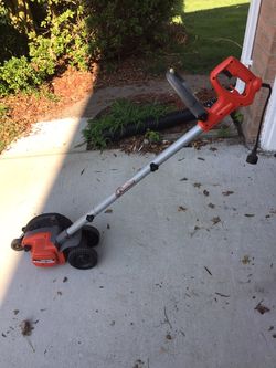 Land scaper curb edger
