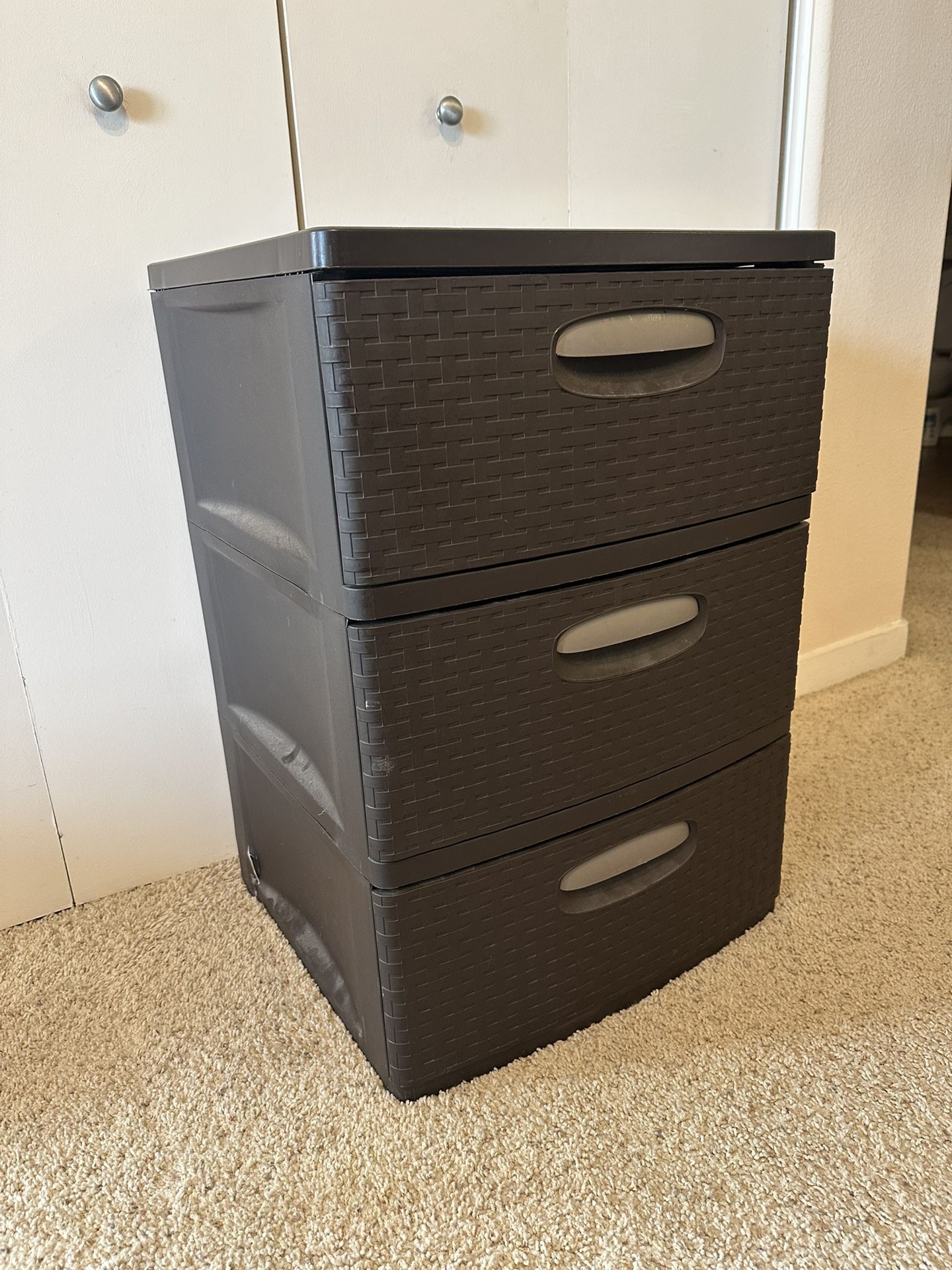 Drawer unit