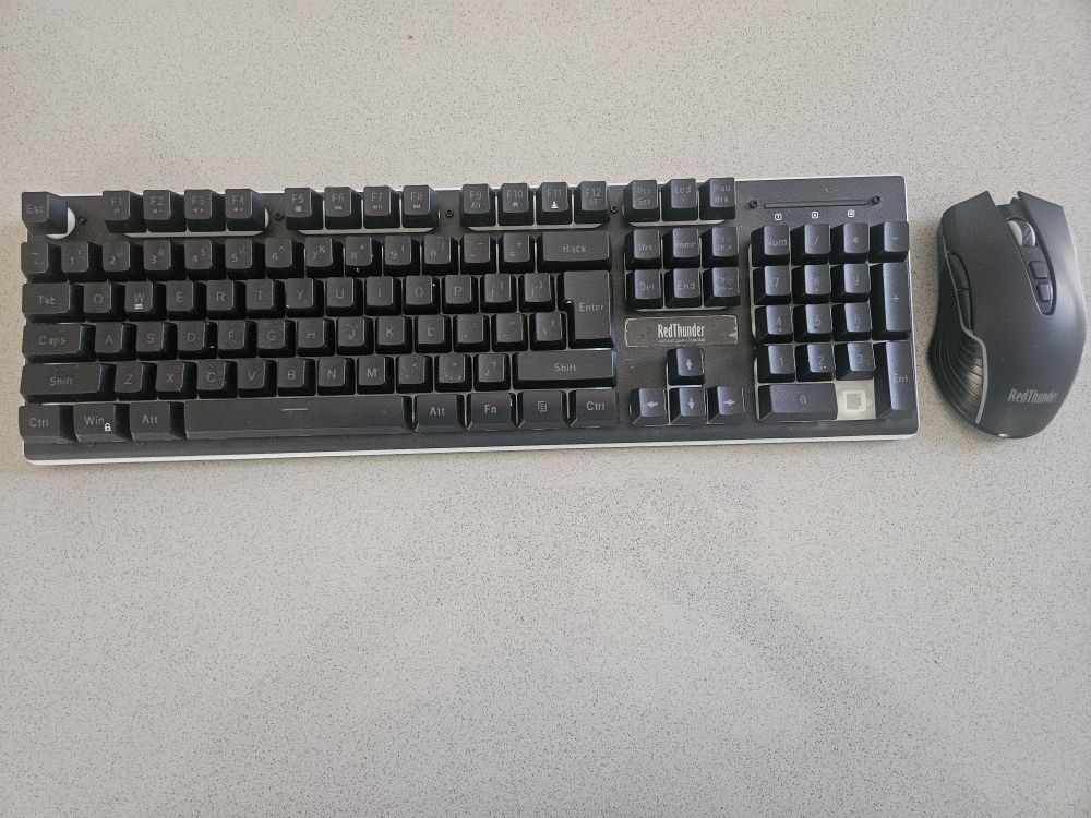 RedThunder K10 Wireless Gaming Keyboard And Mouse Combo
