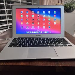Apple MacBook Air 11 Inch