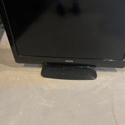 Phillips 32” tv