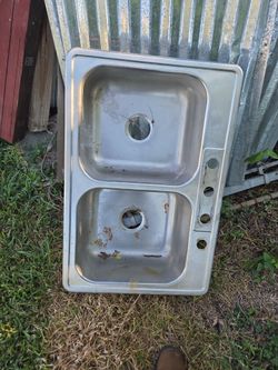 Kitchen sink Dayton