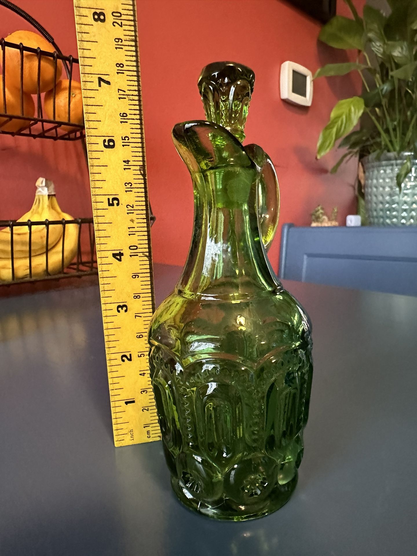 LE Smith MCM Moon & Stars Green Cruet
