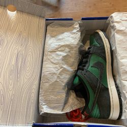 Nike SB Dunk Low Reptile Gucci