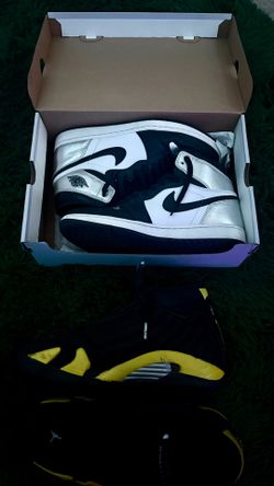 Jordan 1 Retro High OG 'Metallic Silver & Jordan 14 Retro Thunder
