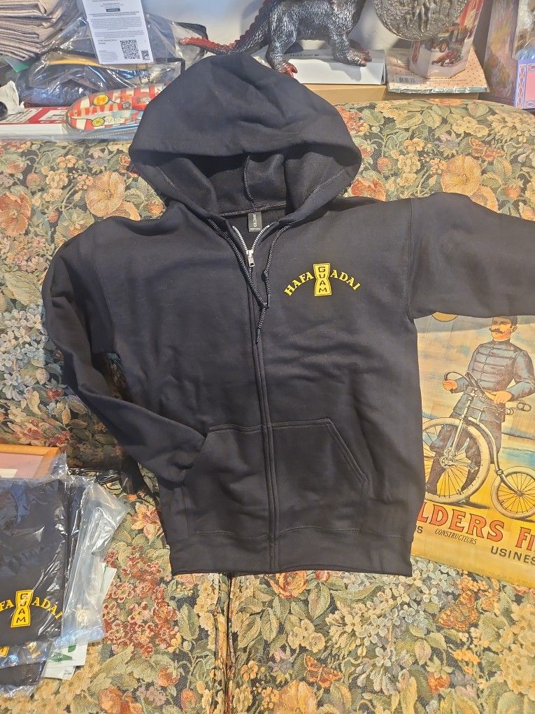 HAFA ADAI GUAM HOODED JACKET SIZE S (2). T-SHIRTS SIZE S (1)  SIZE L 4 JACKETS ARE $25.00 T-SHIRTS ARE $12.00
