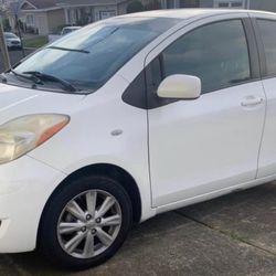 2011 Toyota Yaris