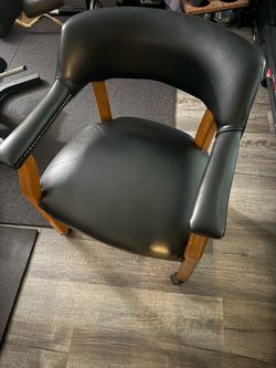 Black rolling chair