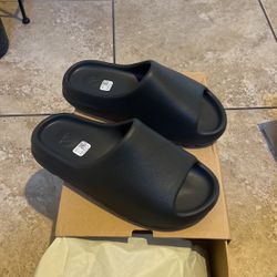 Yeezys Slides Onyx