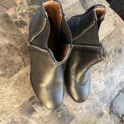 Black Boots Size 6