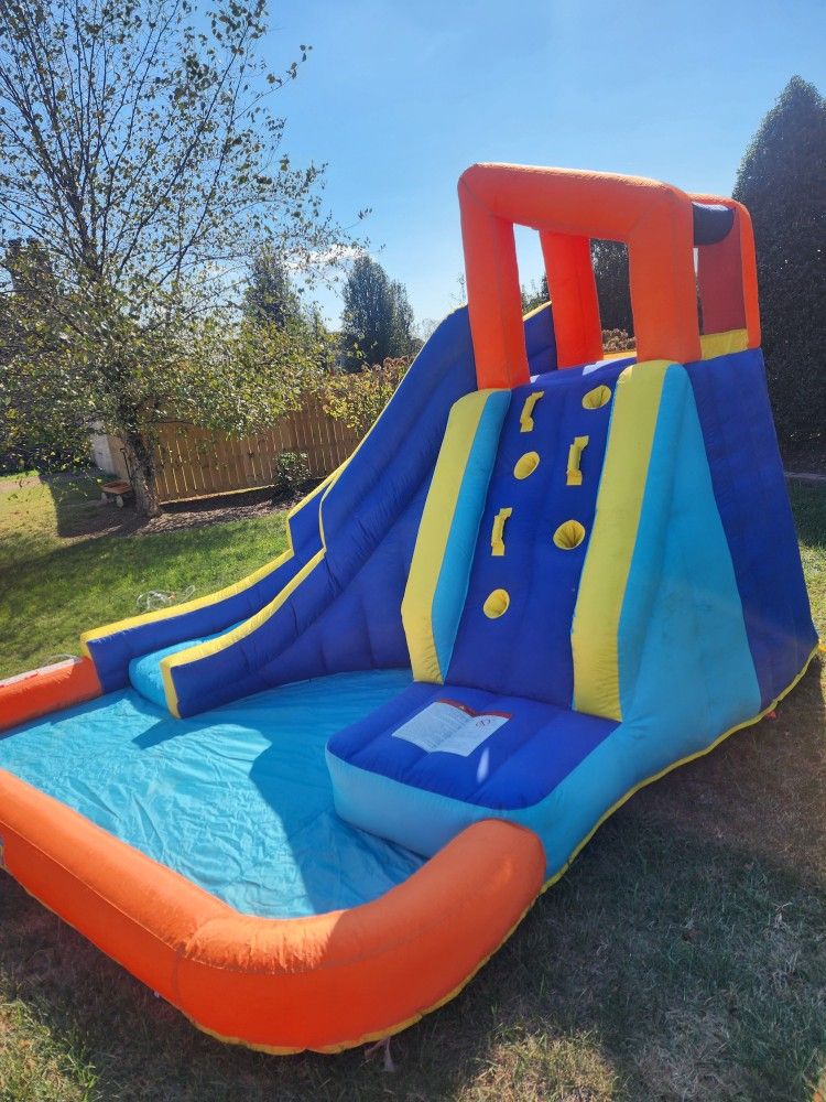 *** INFLATABLE BOUNCE HOUSE WATER SLIDE ***