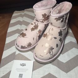 UGG Women’s Classic Mini Floral Foil