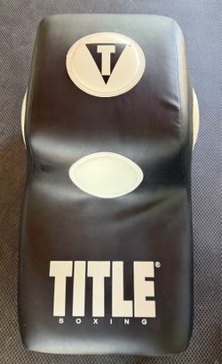 TITLE BOXING WALL MOUNT