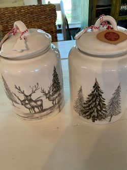 Kitchen canisters