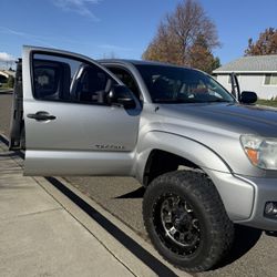 2015 Toyota Tacoma 