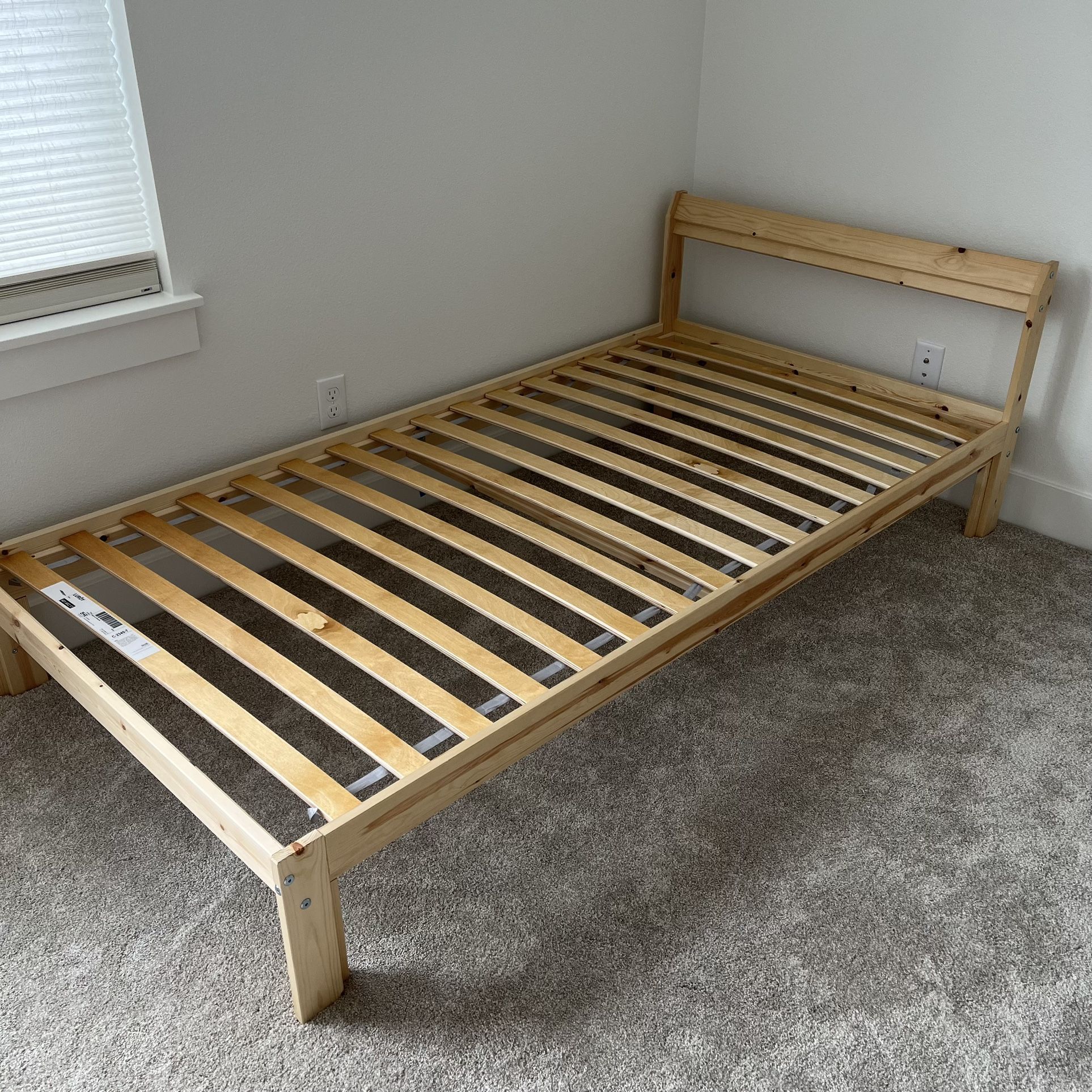 Neiden Pine Twin Bed Frame With Slates