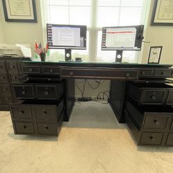 Bombay Stanton Collection Presidential Desk And 2 Bookcases