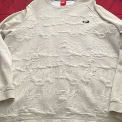 Nike Sweater 