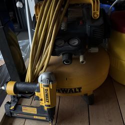 Pancake style DeWalt compresor