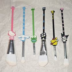Brand New! Hello Kitty & Friends Makeup Brush Set 💗