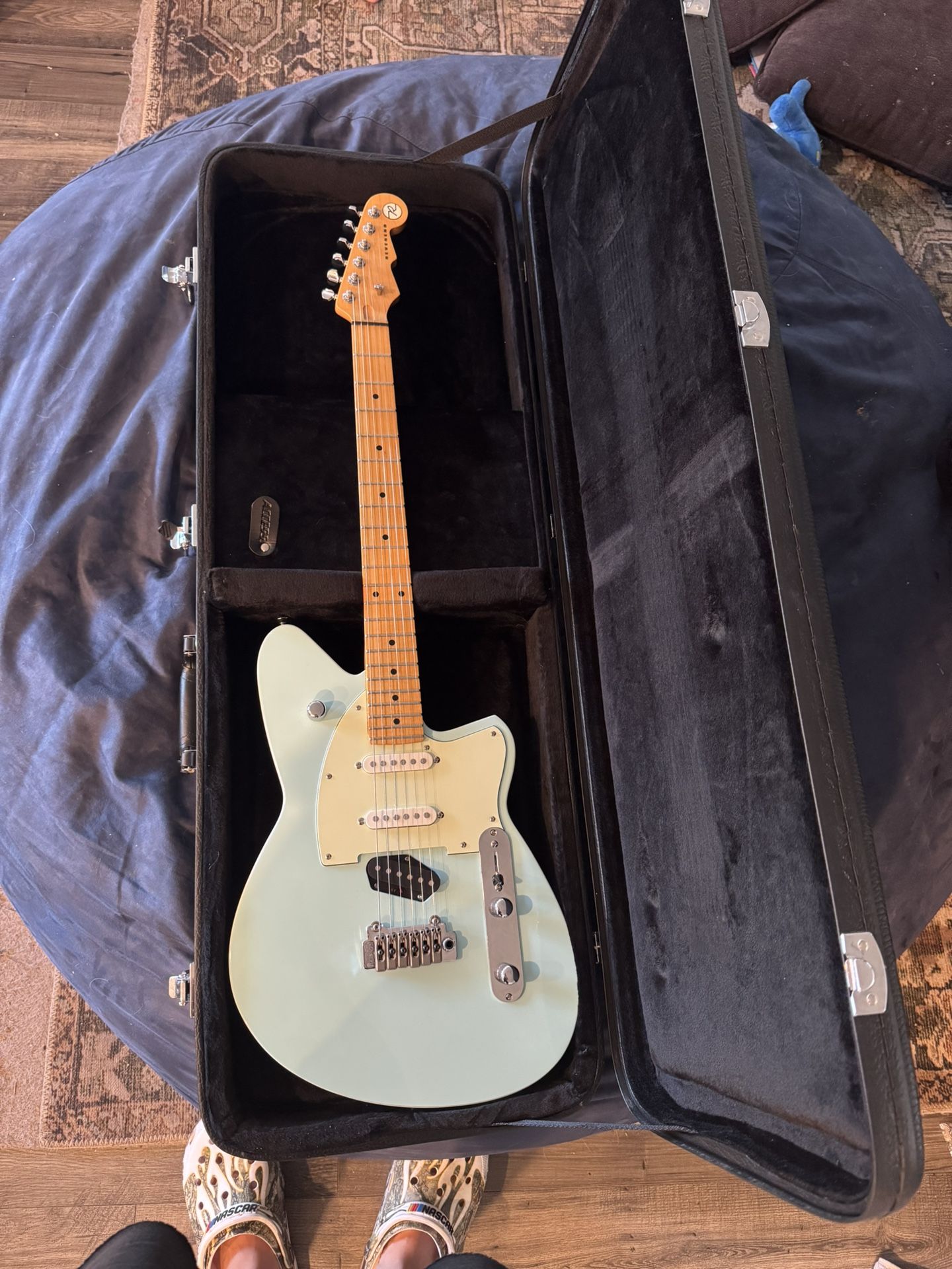 Reverend DB Agent Custom Zach Green