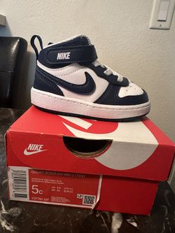 Nike Size 5c