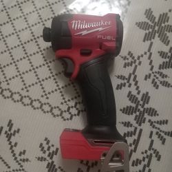 New Milwaukee M18 Fuel 4th 1/4 Hex Impact Tool Only