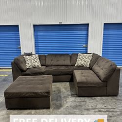 Large Modular Sectional Couch 🛋️ FREE delivery 