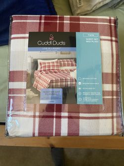 ‼️BRAND NEW‼️ Cuddl Duds® Flannel Microfleece Sheet Set. Size: TWIN. Includes fitted, flat & pillowcase. ALL SALES ARE FINAL 