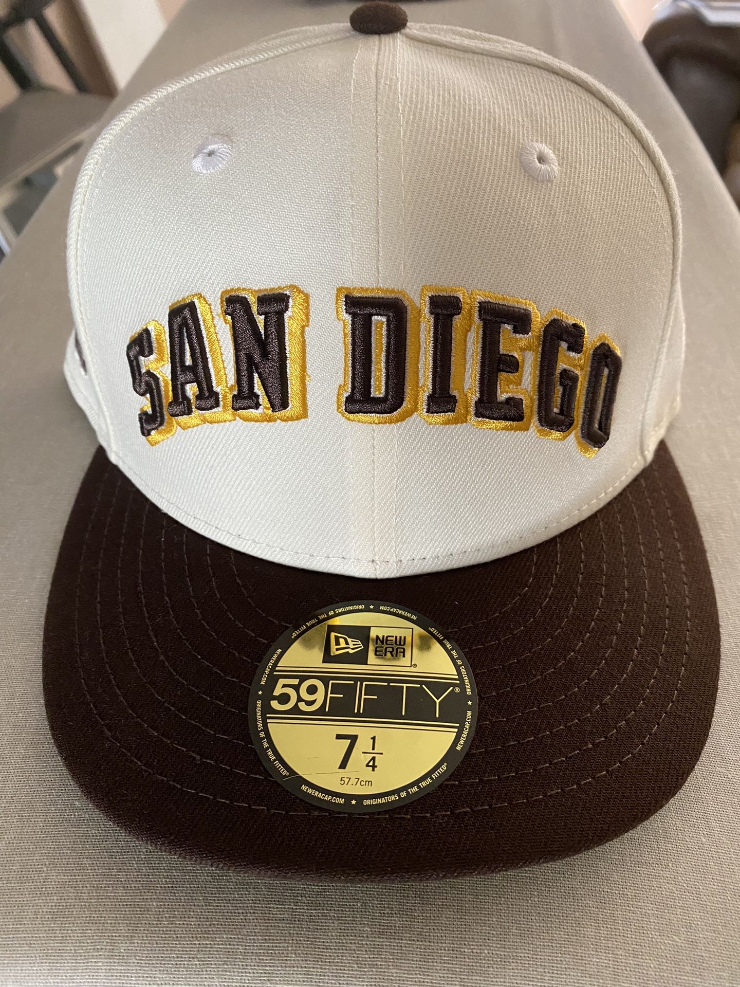San Diego 7 1/4 Fitted Hats