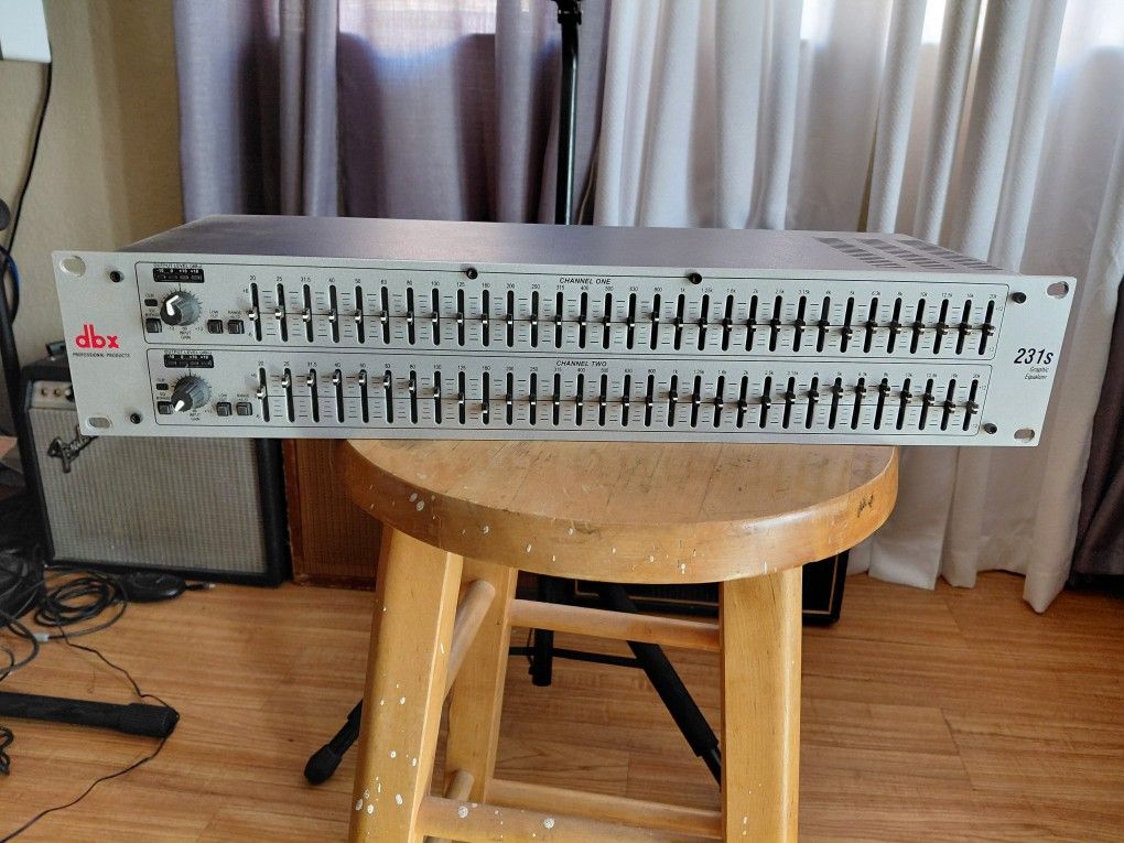 dbx 231S dual 31 band graphic EQ
