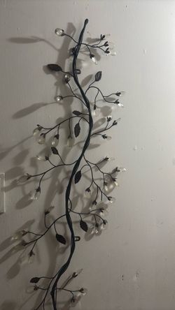 Metal wall