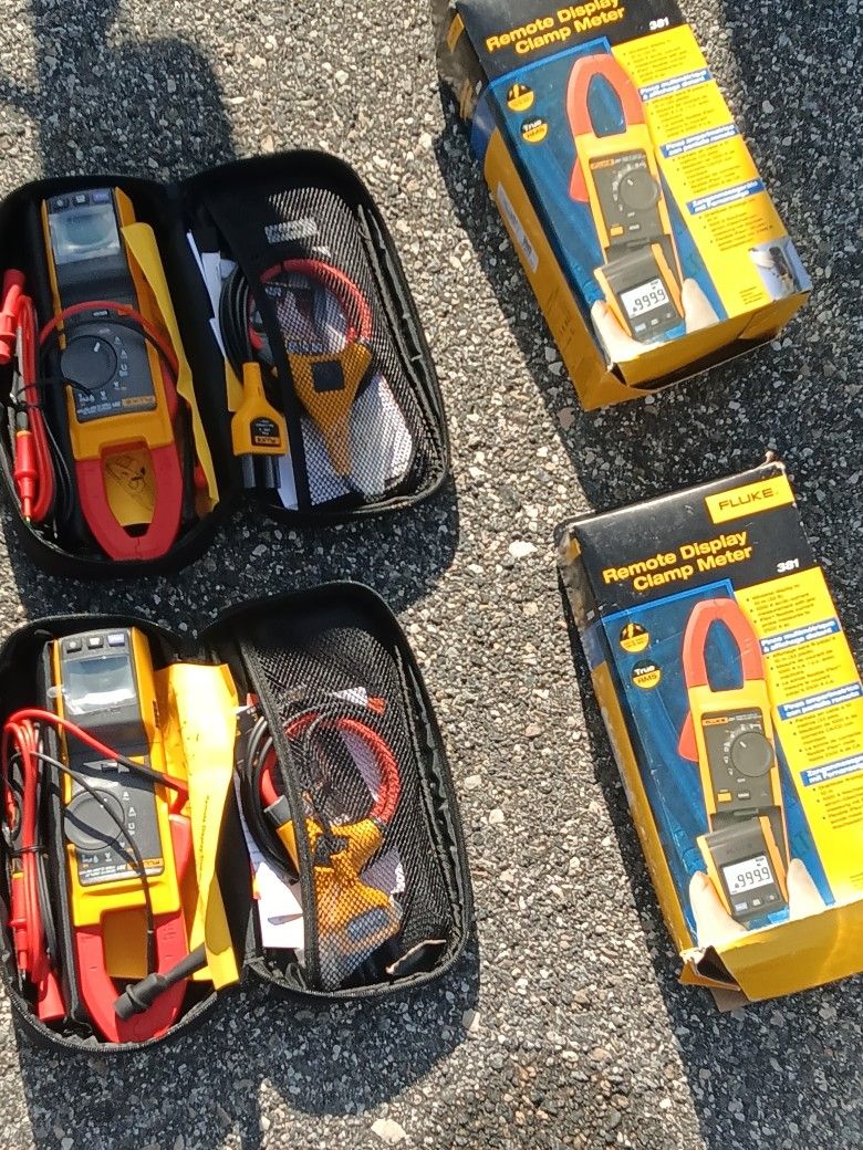 Remote Display Clamp Meter Fluke 381
