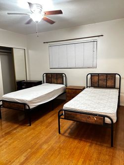 Twin bed frame and mattress set