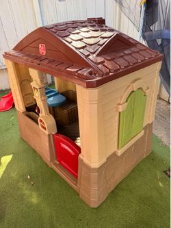 Brown Playhouse Plastic Kids