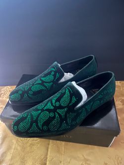 Dress shoes