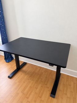 Electric Height Adjustable Standing Desk – Black