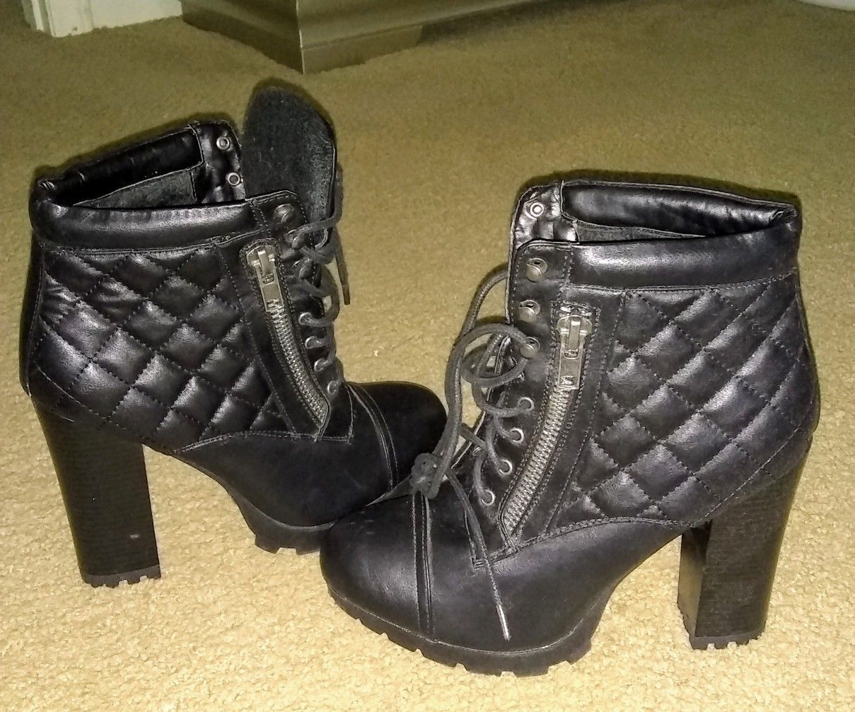 Black heel boots size 10