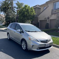 2014 Toyota Prius V